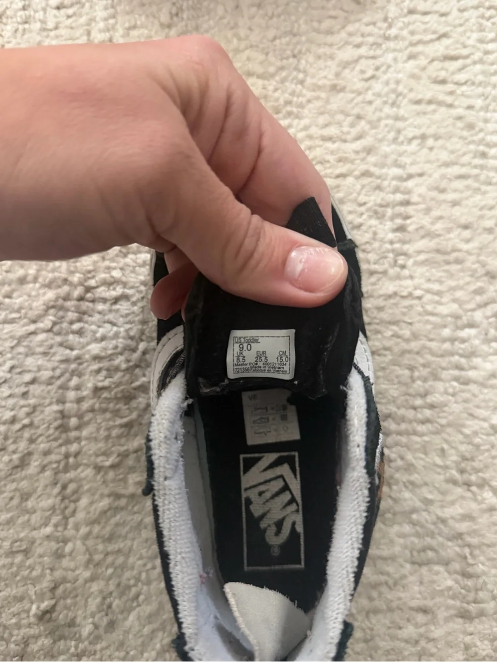 Vans Kids Black High-Top Sneakers with Leopard-Pattern Laces